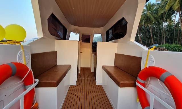 luxury yachts in goa