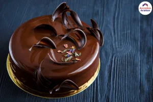 cake-on-goa-yacht