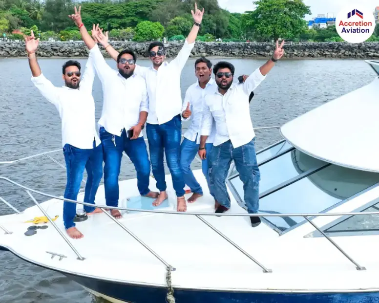 bayliner-yacht-in-goa-1