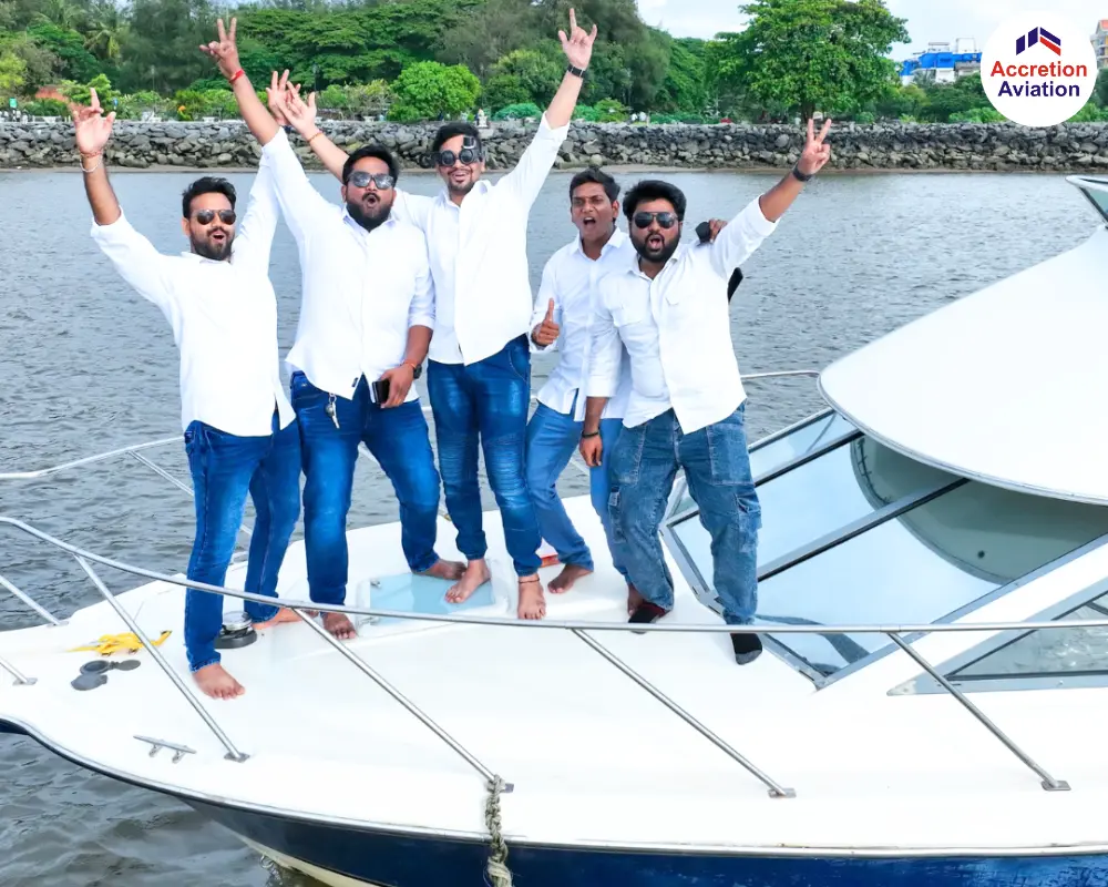 bayliner-yacht-in-goa2
