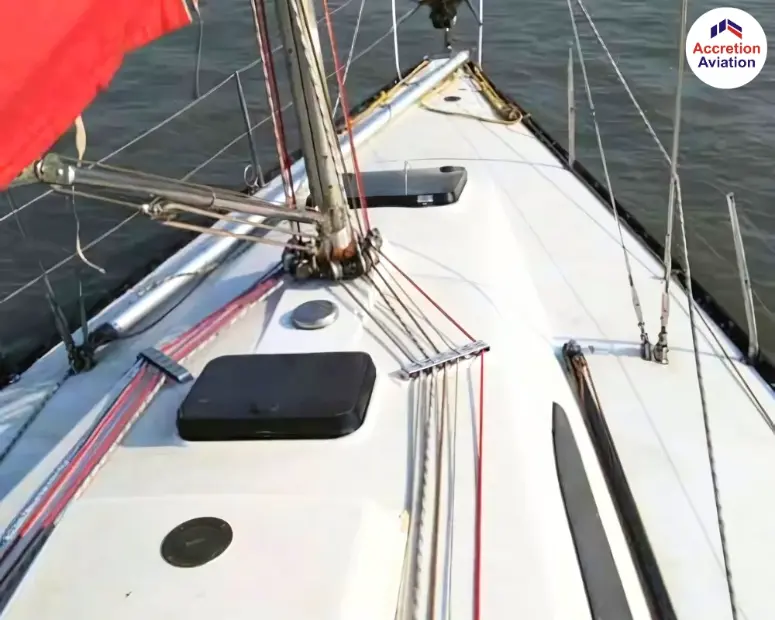 blood-vessel-book-a-yacht-in-mumbai-3