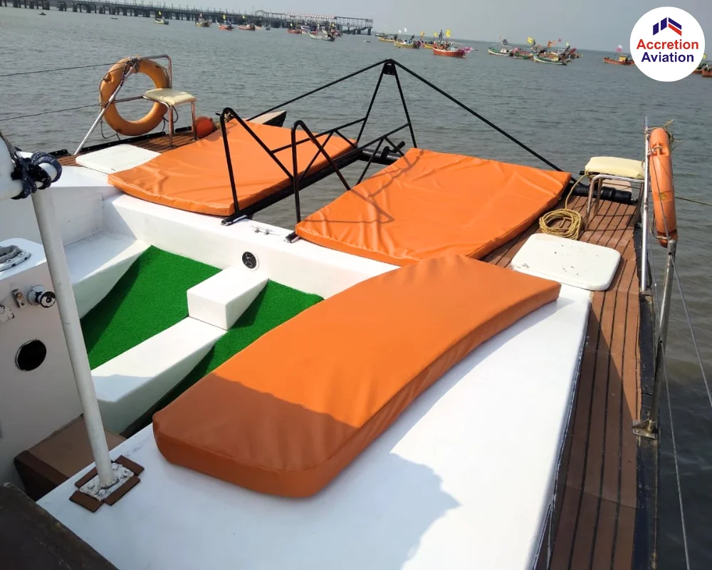 fantasia-catamaran-rent-a-yacht-in-mumbai-(1)
