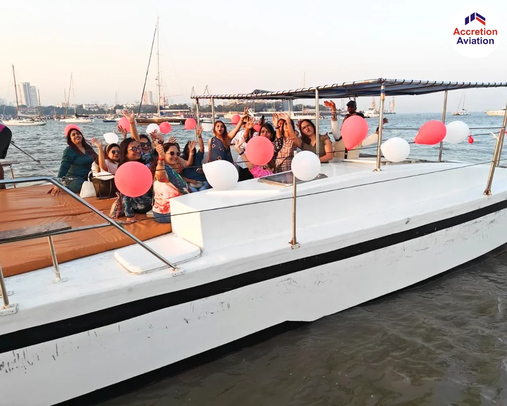 fantasia-catamaran-rent-a-yacht-in-mumbai-(3)